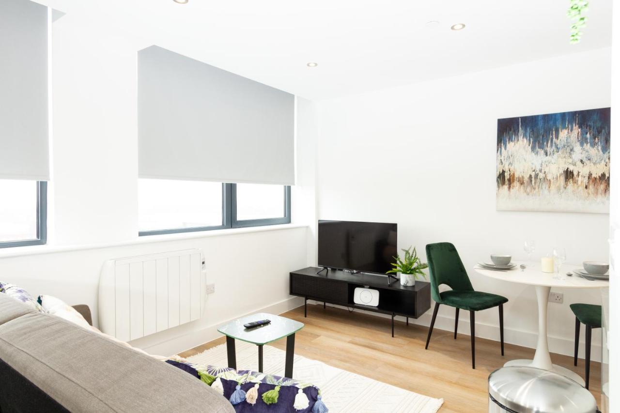 Stylish Studio Apt Overlooking Old Trafford Manchester Kültér fotó