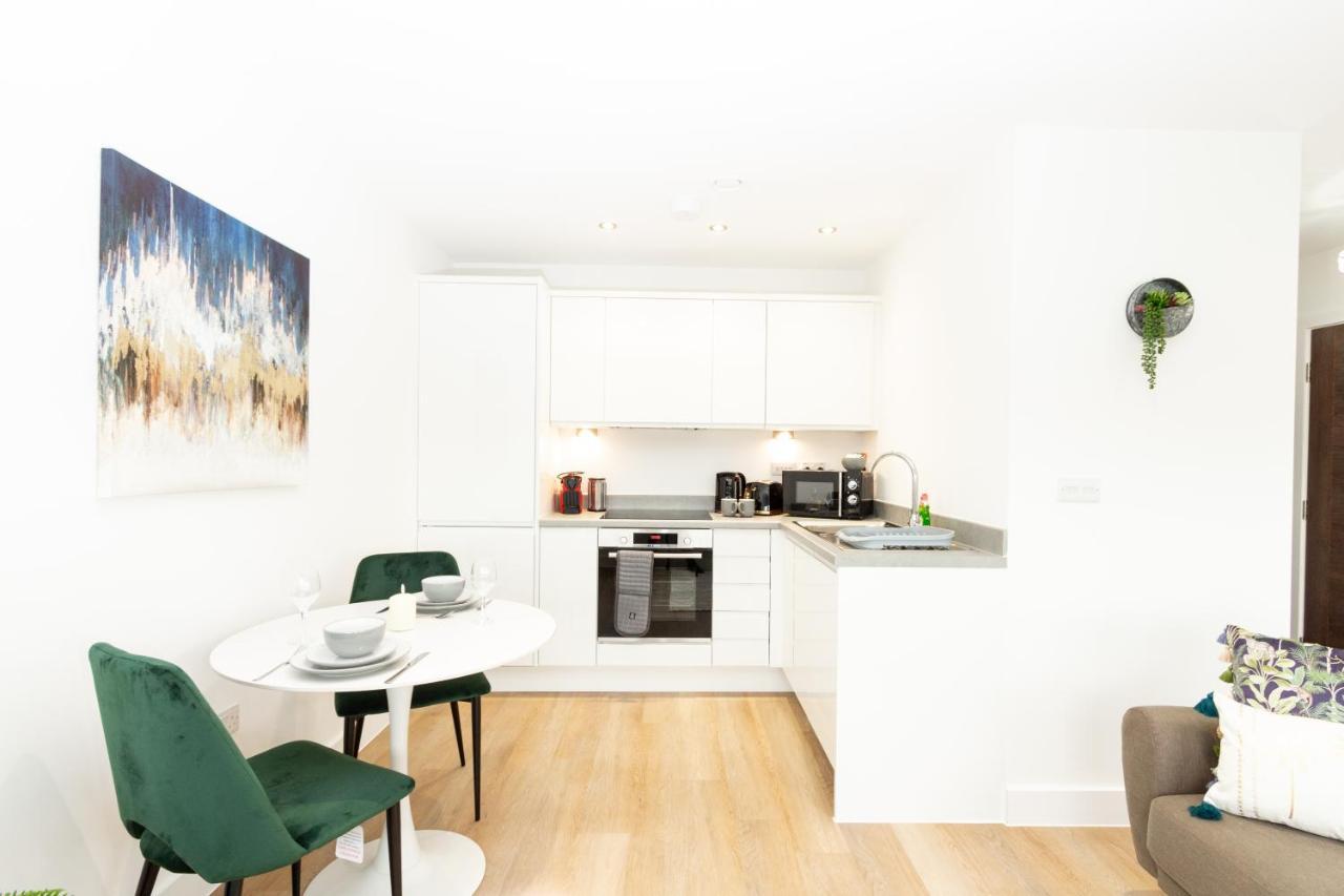 Stylish Studio Apt Overlooking Old Trafford Manchester Kültér fotó