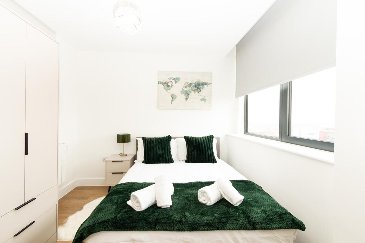 Stylish Studio Apt Overlooking Old Trafford Manchester Kültér fotó